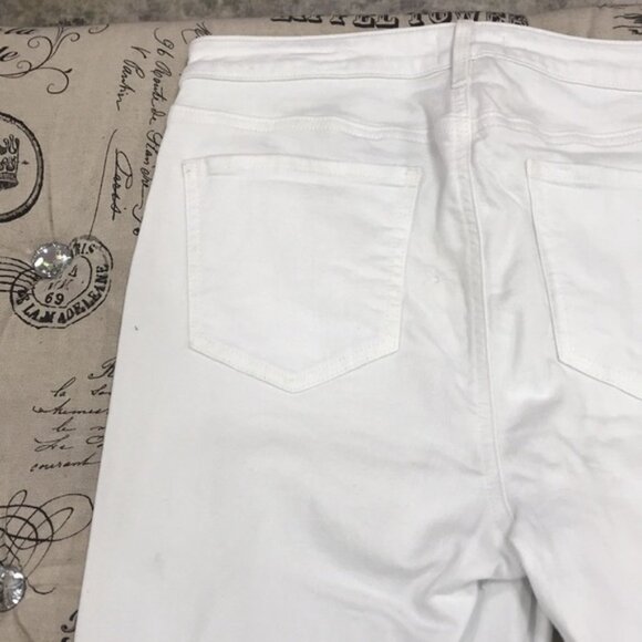 CURVES 360 BY NYDJ Slim Straight Leg Ankle Jeans - Picture 10 of 15